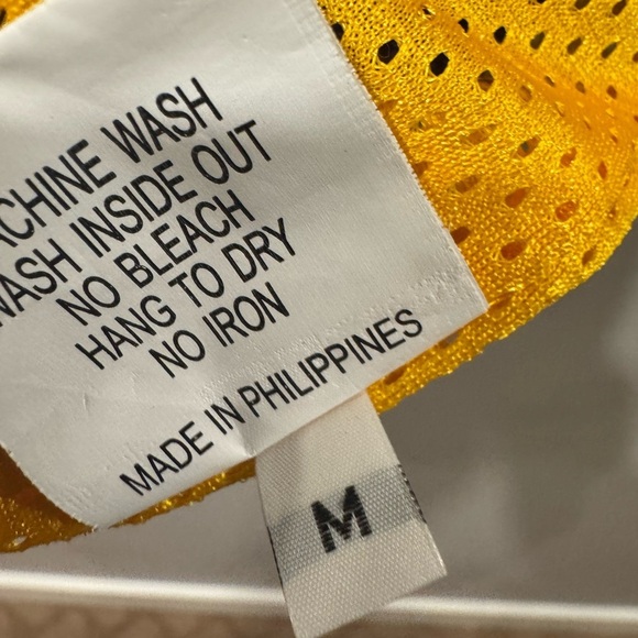 Western University Mustangs Basketball Practice Jersey - Reversible - Picture 6 of 8